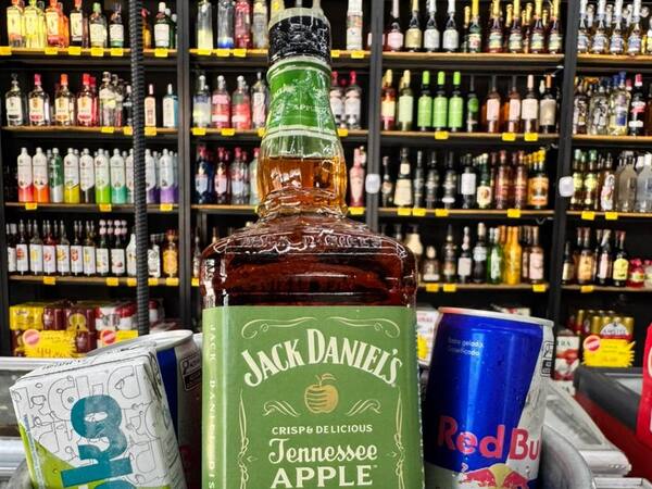 Jack Daniel's Apple