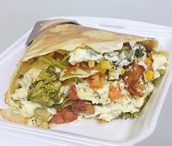 Crepe de Brócolis c/ tomate e palmito