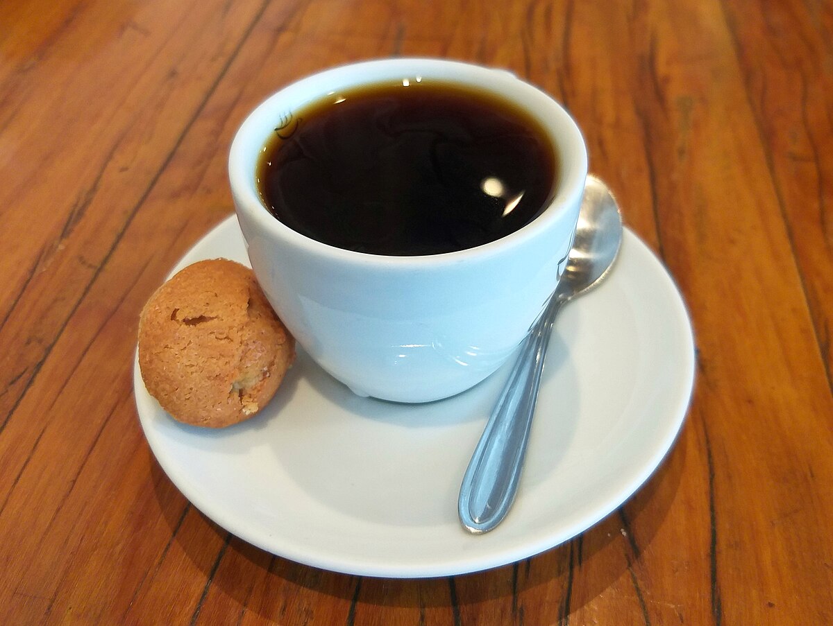 Café coado pequeno 