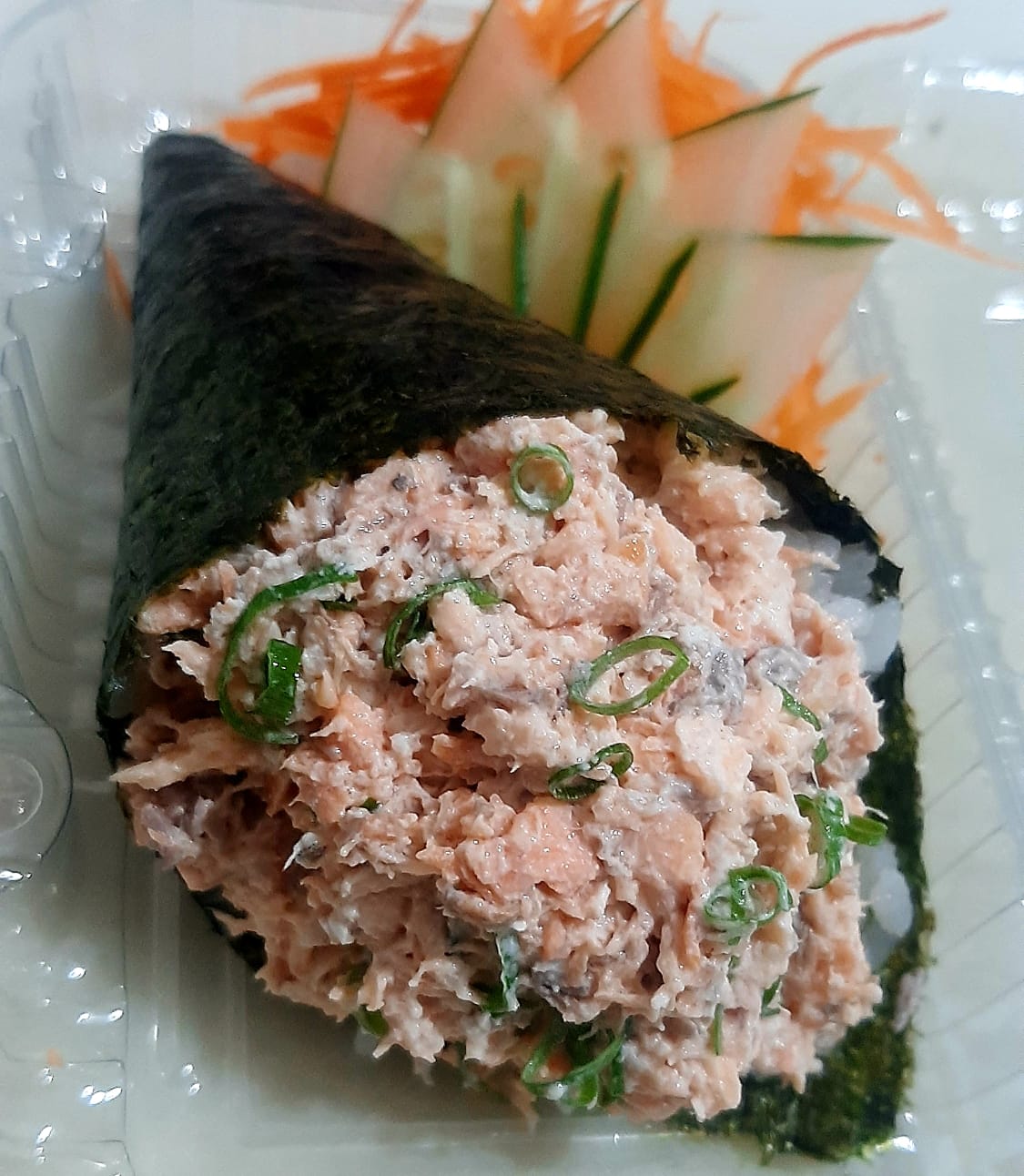 Temaki salmão grelhado