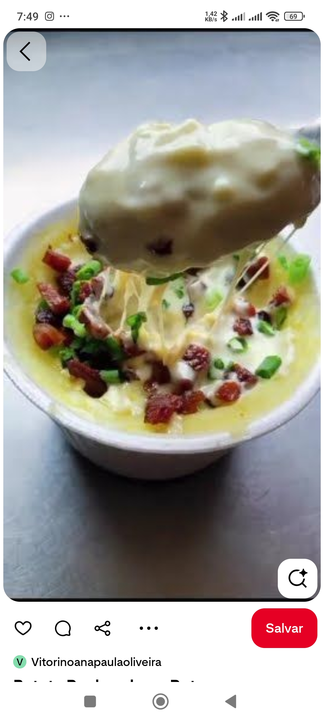 Brócolis ao molho de queijo