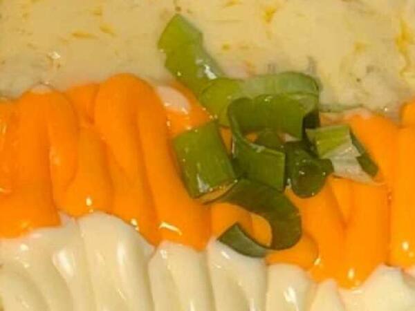 Batata Recheada de Queijos